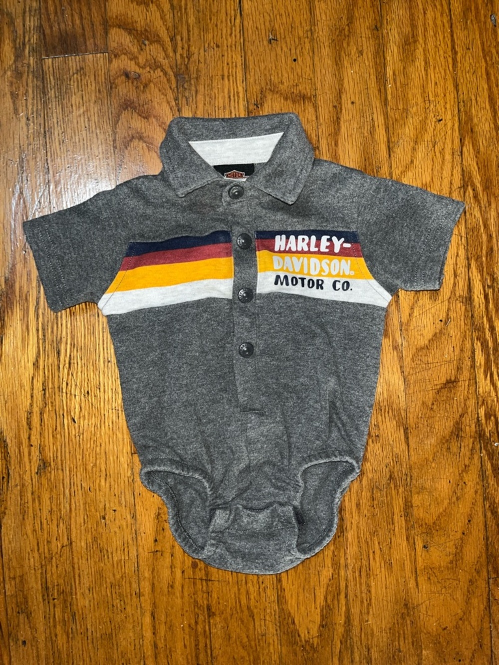 Harley-Davidson Gray Polo Baby Bodysuit Size 3/6 Months - Picture 3 of 6